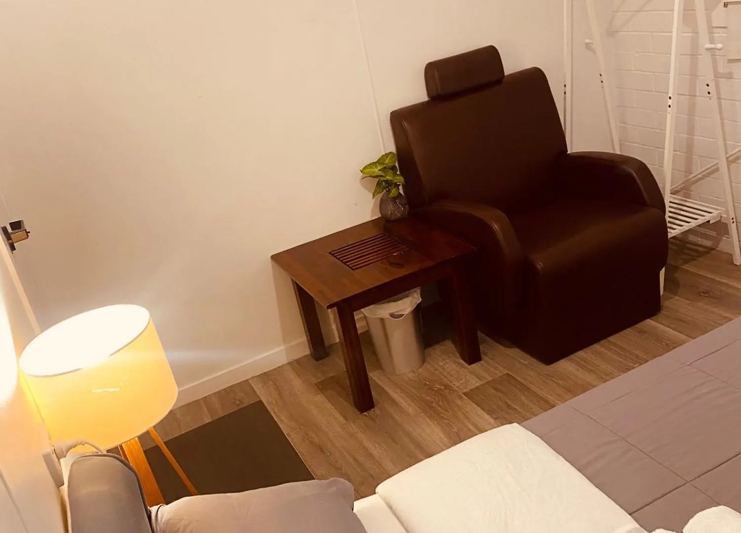 Yny Guest House Waterford Australia